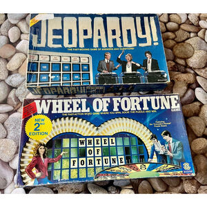 2 VINTAGE CLASSIC BOARD GAMES